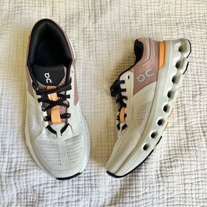 Women’s On Running Cloudrunner 2 Sneakers